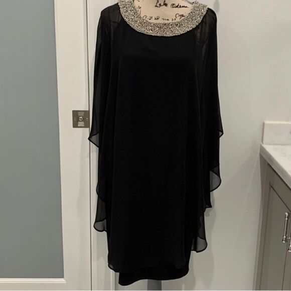 R&M Richards Dresses & Skirts - R&M Richard’s Black Holiday Dressy Dress size 8